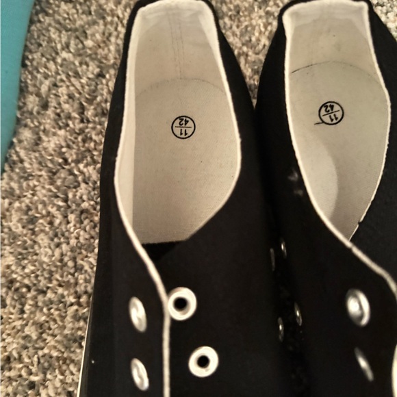 Black and White Canvas Sneakers Platform sz 11 - Picture 3 of 5